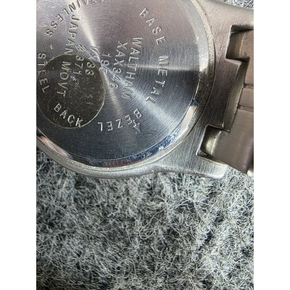 Waltham Two-Tone Day-Date Quartz Watch 100ft Water Resistant Stainless As Is